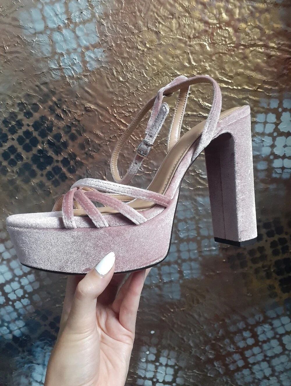 Zara Nwt Platform Velvet High Heel Sandals in Blush Pink